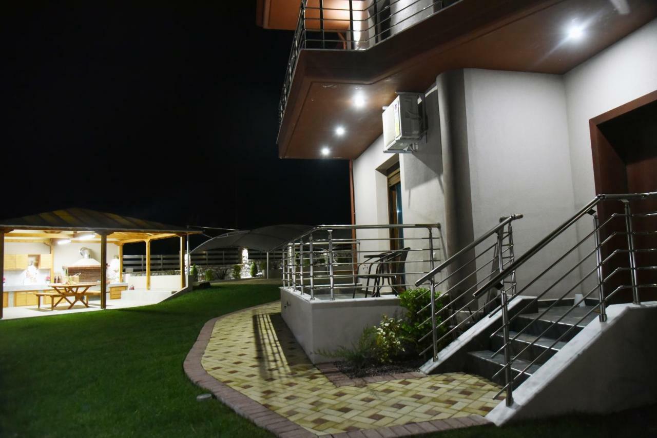 Athina Luxury Apartments Ayos Nikolaos Dış mekan fotoğraf