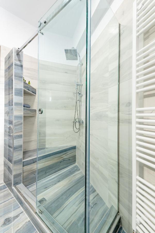 Athina Luxury Apartments Ayos Nikolaos Dış mekan fotoğraf
